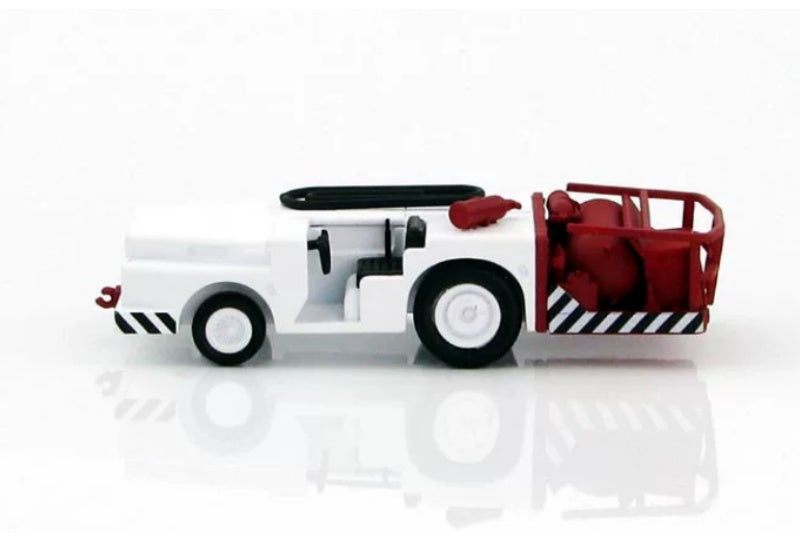 Hobby Master USN Fire Tractor 1/72 Tank Pre-built Model