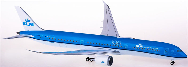 Hogan KLM Boeing 787-10 PH-BKD 1:200 ABS Model view 2