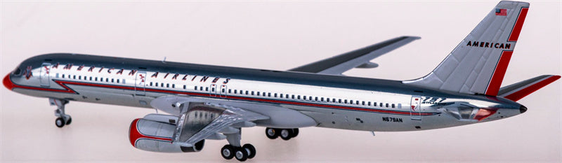 NG Models American Airlines Boeing 757-200 N679AN 1:400 Diecast Model view 2