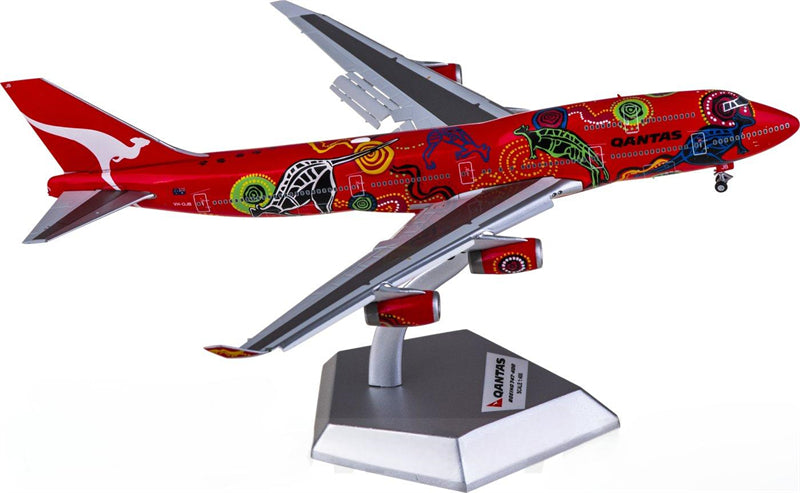 HX Models 1:400 Qantas Boeing 747-400 VH-OJB Flaps down Model