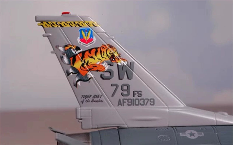Dragon US Air Force F-16C Fighting Falcon 1:72 Model 2001  Tiger Meet 91-0379