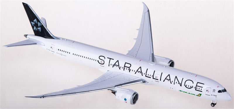 Phoenix EVA Air Boeing 787-10 B-17812 1:400 Diecast Model view 3