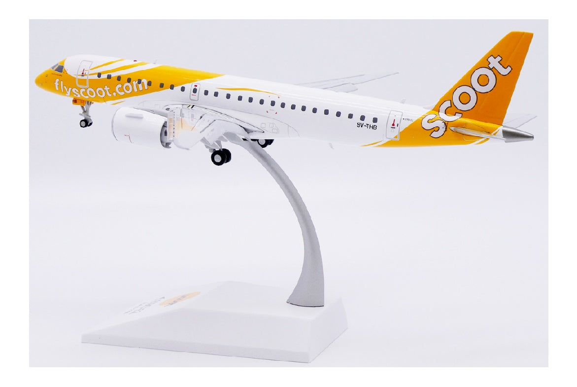 JC Wings 1:200 Scoot Embraer E190-E2 9V-THB Flaps Down DIECAST Model
