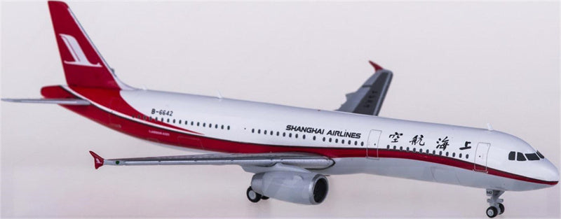 JC Wings Shanghai Airlines Airbus A321 B-6642 1:400 Diecast Model view 3