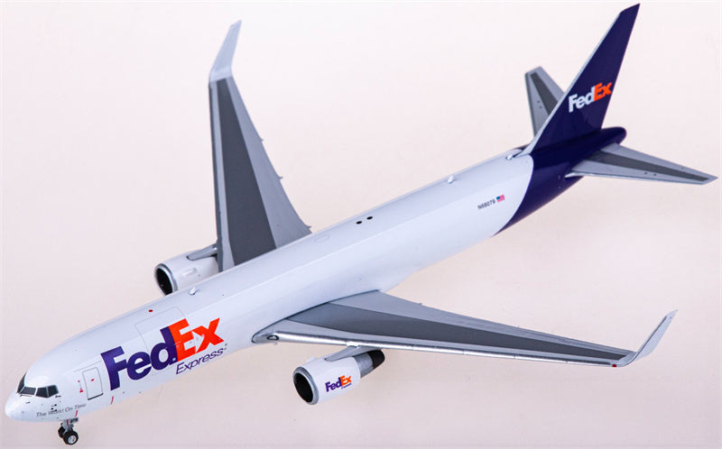 Phoenix FedEx Boeing 767-300ER N68079 1:400 Diecast Model view 2