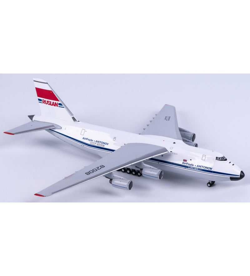 JC Wings 1:200 AirFoyle Antonov Antonov AN-124 CCCP-82008  DIECAST Model