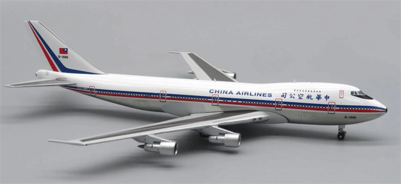 Apollo 1:400 China Airlines B747-200 B-1886 belly polishing DIECAST Aircraft Model