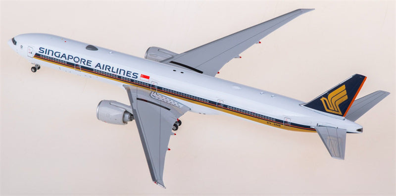 Phoenix Singapore Airlines for Boeing 777-300ER 9V-SNB 1:400 Airplane Pre-built  Airliner Model Display