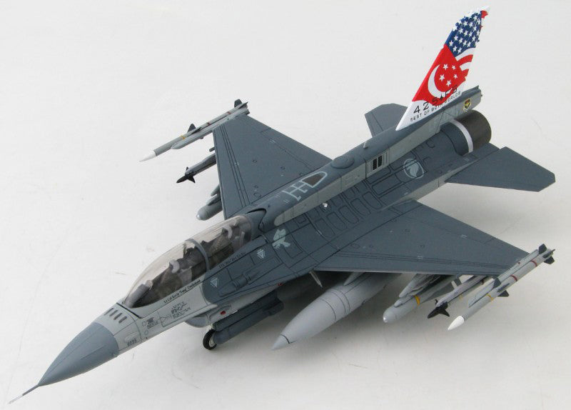HOBBY MASTER RSAF / Luke AFB Arizona F-16D 425FS 1:72 Model  20th Anniversary  LF035