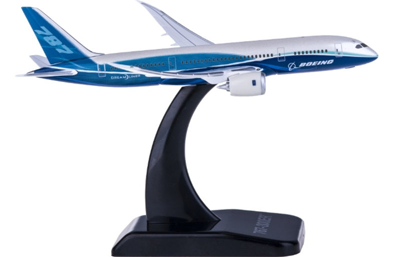 Hogan Boeing 787-8 Dreamliner in flight 1:500 Aircraft Pre-built  Airliner Model Display