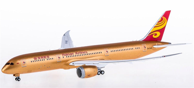 JC Wings Hainan Airlines Boeing 787-9 B-1343 Gold Flaps Down 1:400 Diecast Model view 1