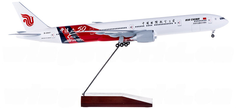 Hogan Air China Boeing 777-300ER B-2047 50th Anniversary China-France 1:200 ABS Model view 2