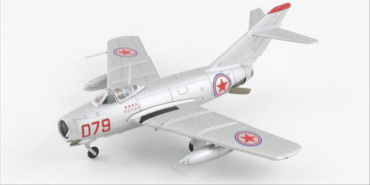 HOBBY MASTER CPVAF MiG-15bis 9th Regiment, 3rd Fighter Division 1:72 Model 1950S Wang Hai Red 079