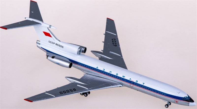 NG Models Aeroflot Tupolev Tu-154 CCCP-85000 1:400 Diecast Model view 1