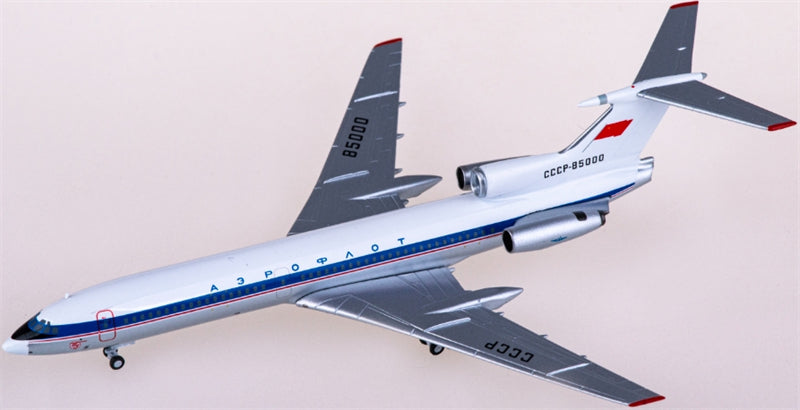 NG Models Aeroflot Tupolev Tu-154 CCCP-85000 1:400 Diecast Model view 2