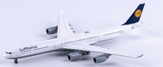 SQ Wings 1:200 Lufthansa Airbus A340-600 D-AIHX  Diecast Model