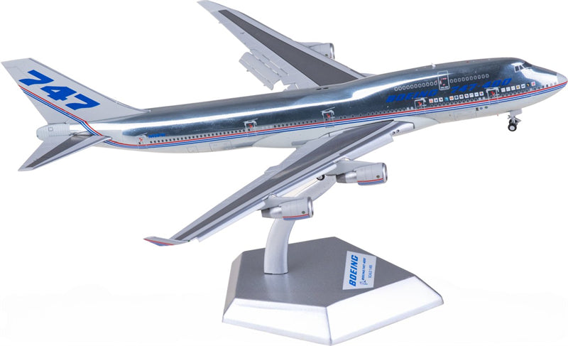 Patriot Boeing 747-400 N401PW Flaps Down 1:400 Diecast Model view 3