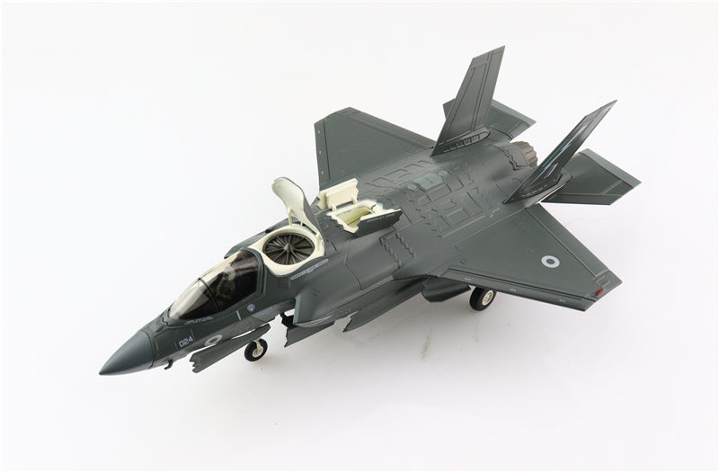 HOBBY MASTER F-35B Lightning II ZM158 617 Sqn. RAF March Estonia 2022 1/72 Aircraft Pre-built Model