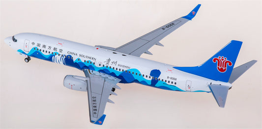 FLOZ China Southern Boeing 737-800 B-6068 1:200 Diecast Model view 1