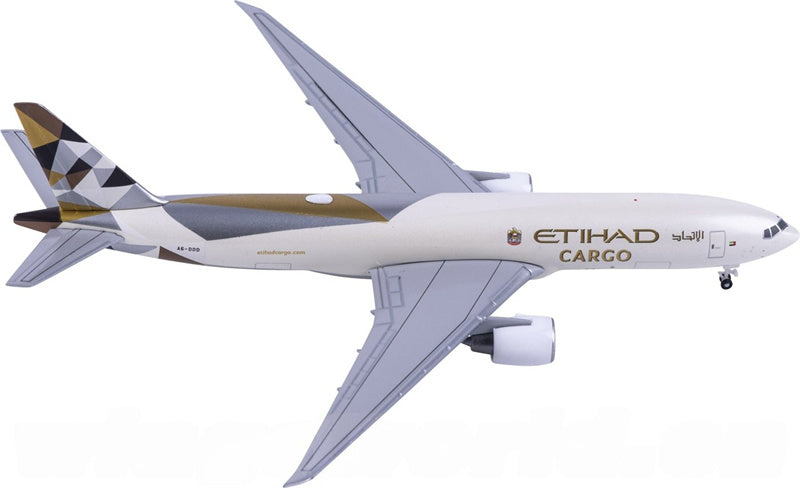 Herpa Etihad Cargo Airways Boeing 777-200LRF A6-DDD 1:500 Diecast Model view 3