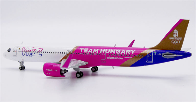 JC Wings 1:400 Wizz Air Airbus A321neo HA-LGI Diecast Model view 2