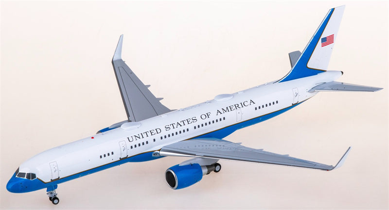 NG Models 1:200 USAF Boeing 757-200 C-32A 19-0018 Diecast Model view 1