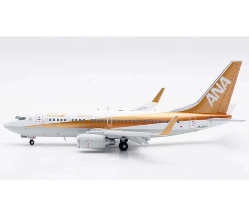 JC Wings 1:200 ANA B737-700 JA01AN Flaps down DIECAST Model