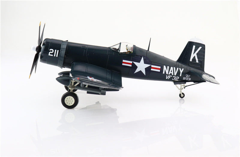 HOBBY MASTER F4U-4 Corsair White 211 97231 flown by Ensign Jesse L. Brown VF-32 USS Leyte 4th Dec 1950 1/48 Aircraft Pre-built Model