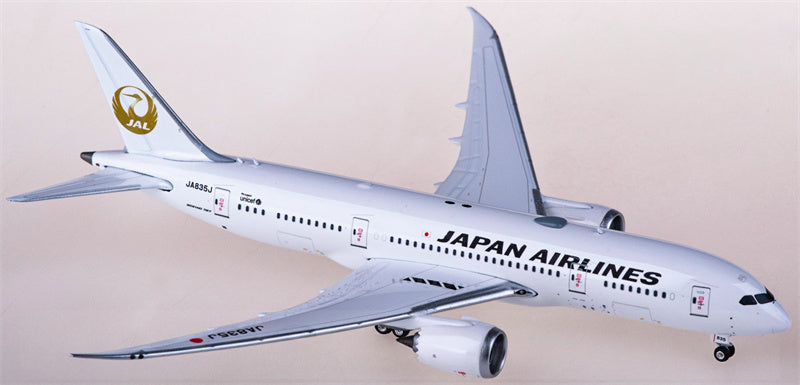Phoenix Japan Airlines Boeing 787-8 JA835J 1:400 Diecast Model view 4