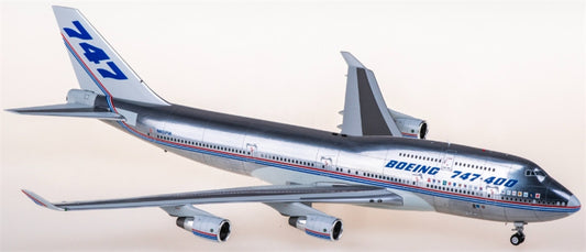 SQ Wings Boeing 747-400 N401PW 1:200 Diecast Model view 1
