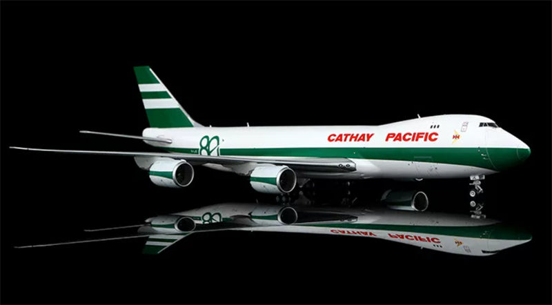 SQ Wings 1:200 Cathay Pacific Boeing 747-8 B-LJE  DIECAST Model