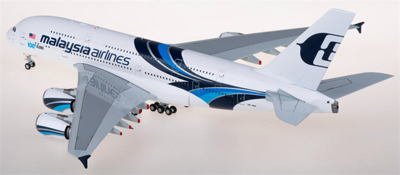 JC Wings Malaysia Airlines Airbus A380 9M-MNF 1:200 Diecast Model view 2