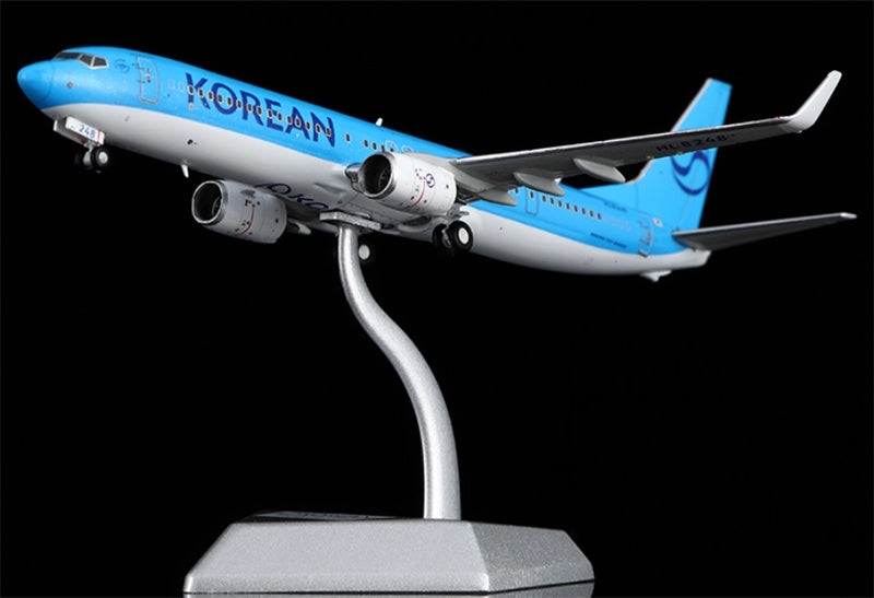 HX Models 1:400 Korean Air Boeing 737-900 HL8248 Diecast Model view 2