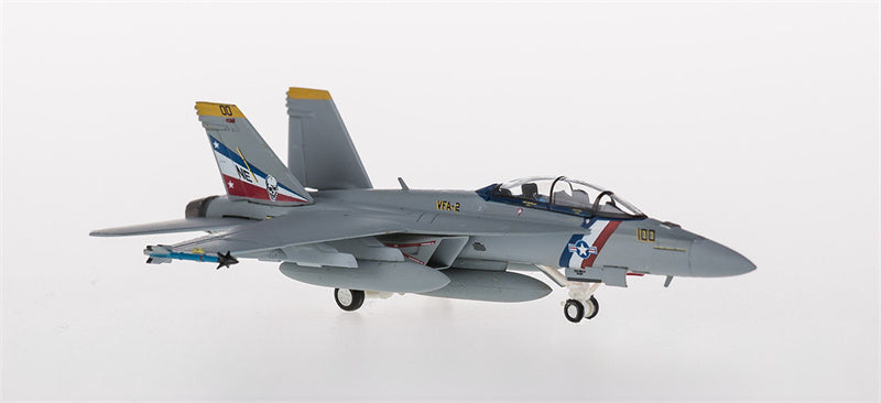 Hogan F/A-18F Super Hornet VFA-2 Bounty Hunters NE100 1:200 Diecast Model view 3