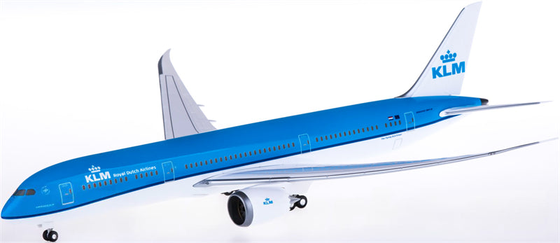 Hogan KLM Boeing 787-9 1:200 ABS Model view 1