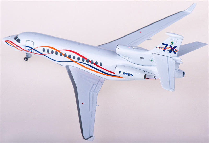 NG Models Dassault Aviation Falcon 7X F-WFBW 1:200 Diecast Model view 1