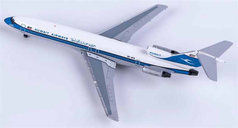 Aeroclassics 1:400 Kuwait Airways Boeing 727-200 9K-AFA  DIECAST Model