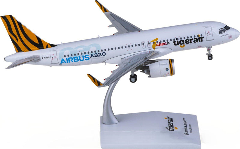 JC Wings Tigerair Airbus A320neo B-50021 1:200 Diecast Model view 1