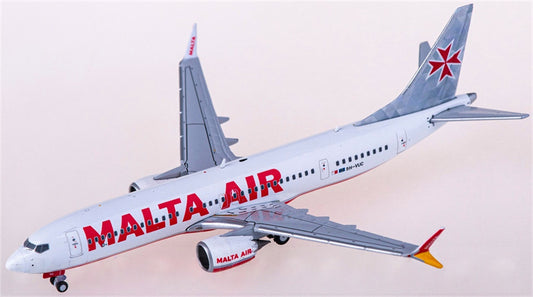 JC Wings Malta Air Boeing 737 MAX 8 9H-VUC 1:400 Diecast Model view 1