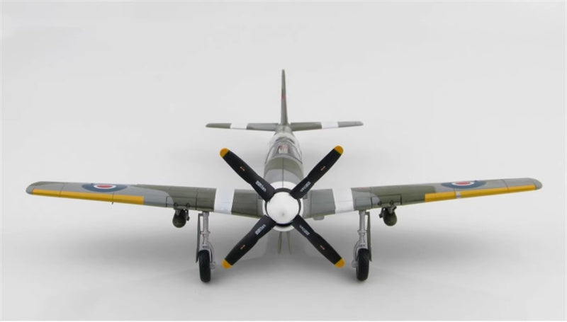Hobby Master Mustang Mk.III 9G-E 441 Squadron RCAF May 1945 1:48 Airplane Pre-built Model