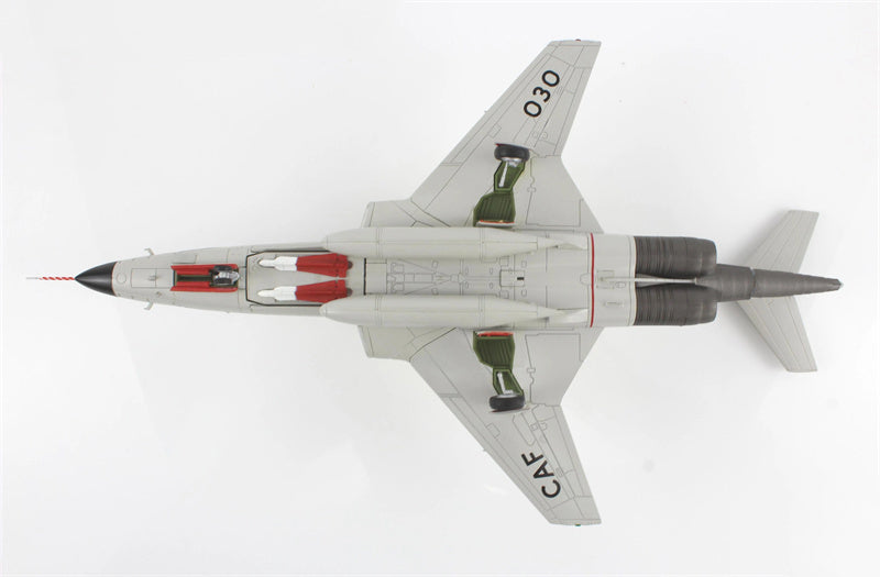 HOBBY MASTER CF-101b Voodoo 030 No. 409 Night Hawk Sqn. CAF 1982 1/72 Aircraft Pre-built Model