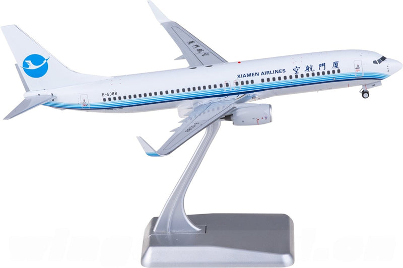 FLOZ XiamenAir Boeing 737-800 B-5388 1:200 Diecast Model view 2