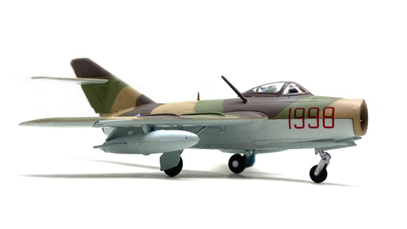 FLOZ Soviet MiG-15 High Subsonic Jet Fighter 1:72 Aircraft Pre-built Model