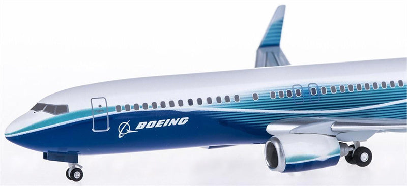Hogan Boeing 737-800 1:200 ABS Model view 2