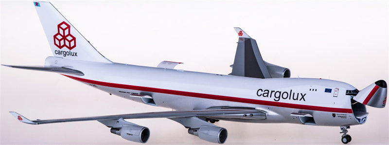 JC Wings Cargolux Boeing 747-400F LX-NCL Interactive Series 1:200 Diecast Model view 1