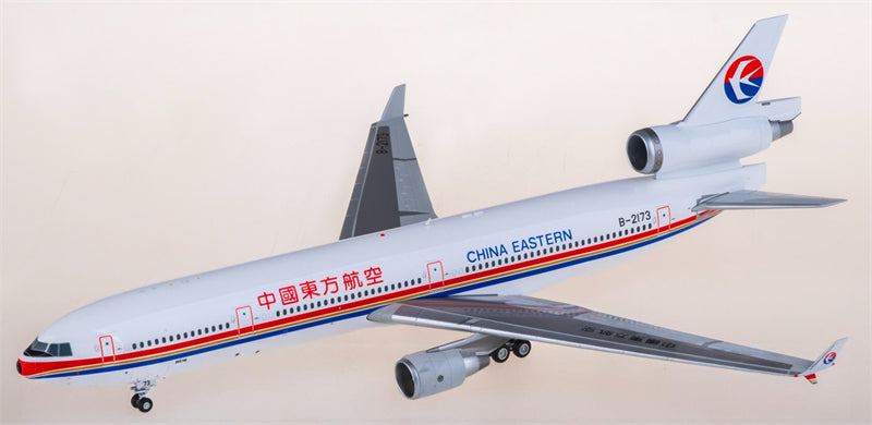 SQ Wings China Eastern Airlines McDonnell Douglas MD-11 B-2173 1:200 Diecast Model view 1