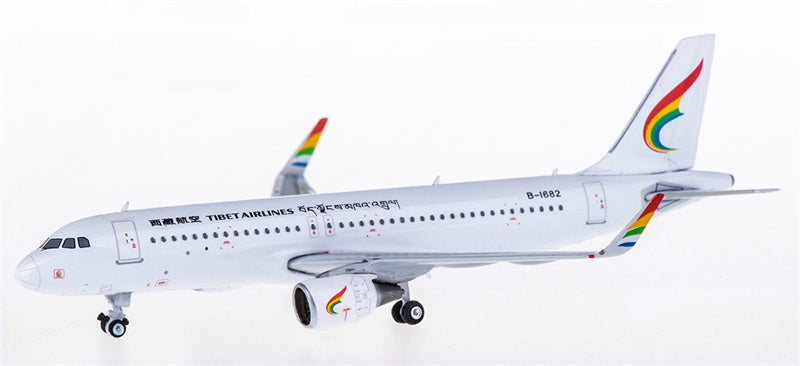 Phoenix Tibet Airlines Airbus A320 B-1682 1:400 Diecast Model view 1