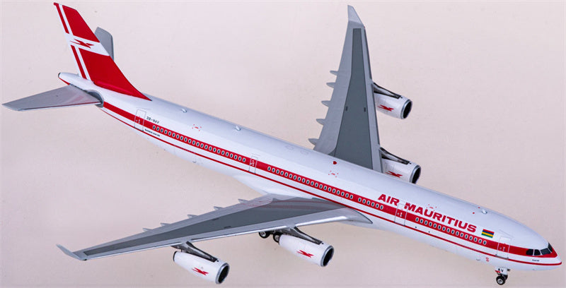 Phoenix Air Mauritius for Airbus A340-300 3B-NAV 1:400 Airplane Pre-built  Airliner Model Display