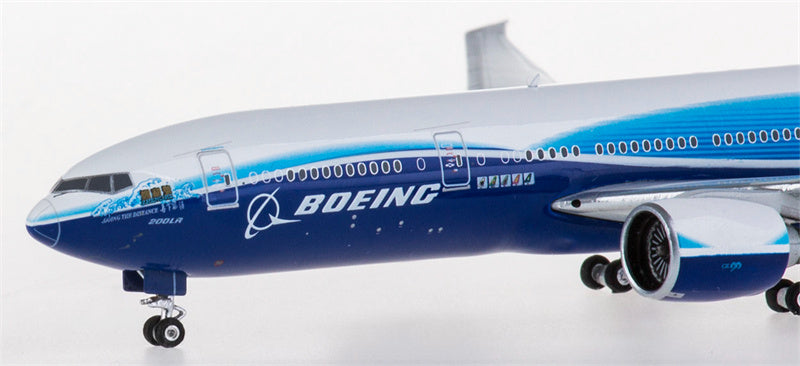 Phoenix Boeing 777-200LR N6066Z 1:400 Diecast Model view 4