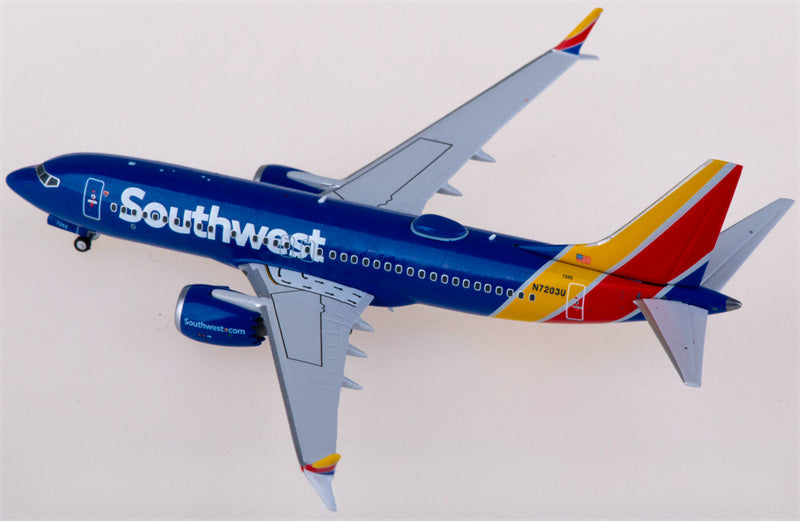 NG Models Southwest Airlines Boeing 737 MAX 7 N7203U 1:400 Diecast Model view 2